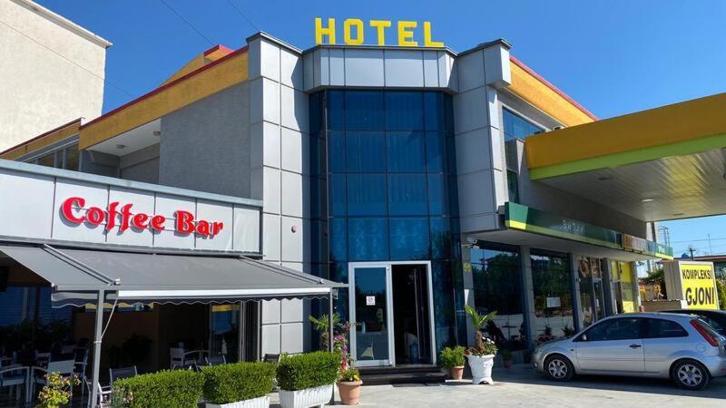 Kompleksi Gjoni Fier Exterior foto